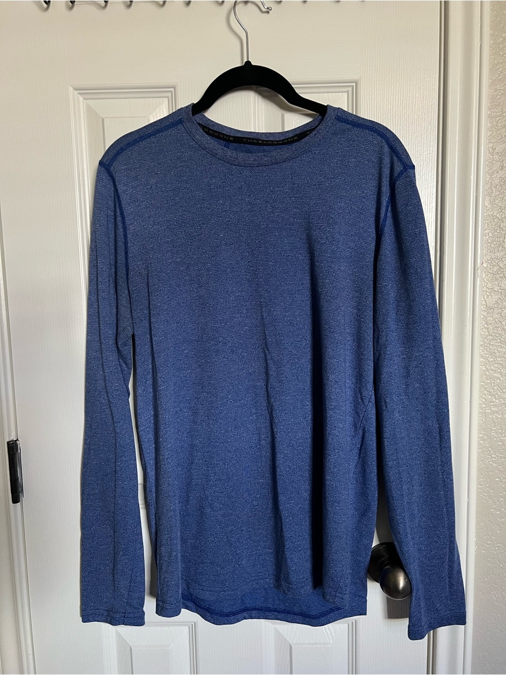 Under Armour Men’s Blue Fitted Long Sleeve Shirt